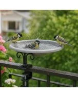 Balkon Vogelbad für Wildvögel ✔️ Auch als Futterschale geeignet ✔️ Stabile Metall-Konstruktion ✔️ Verstellbar bis 5,7cm Geländerdicke ➤ Online bei Alles für Vögel