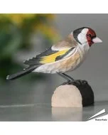 Handgeschnitzter Stieglitz in Naturgrösse ✔️ Naturgetreu handbemalt ✔️ Originelles Geschenk für Vogel- und Naturliebhaber ➤ Alles für Vögel