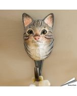 Handgemachter Holz-Kleiderhaken mit Katzen-Kopf (getigert) ✔️ Naturgetreu bemalt ✔️ Geschenkidee für Katzen- und Naturliebhaber ➤ Bestelle im Alles für Vögel Shop