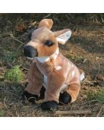 Pluche reekalf van Wild Republic Cuddlekins, ca. 26 cm hoog. Zachte ree knuffel met witte vlekken, geschikt vanaf 4 jaar en leuk voor bosdierenfans.