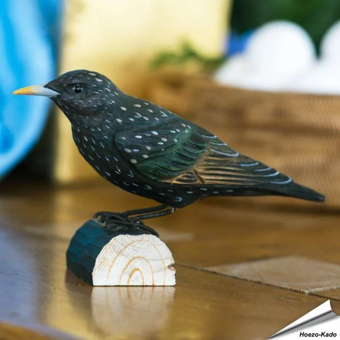 Star (Sturnus vulgaris) | Handgeschnitzter Holzvogel