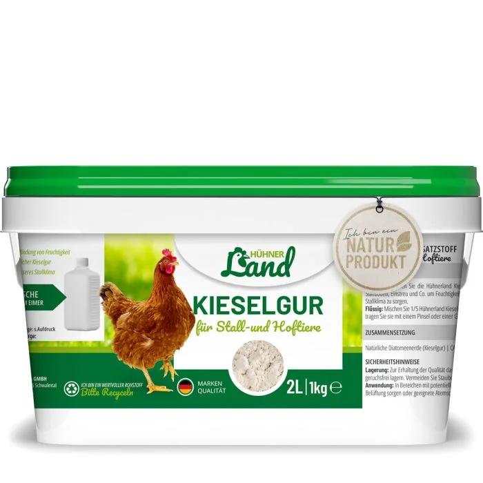 Kieselgur von HÜHNER Land ist ein 100%tiges Naturprodukt ✔️ Für Stall, Garten oder Hof ✔️ Bindet Feuchtigkeit zuverlässig ✔️ Angenehmes Stallklima ✔️ Jetzt kaufen auf www.allesfuervoegel.de