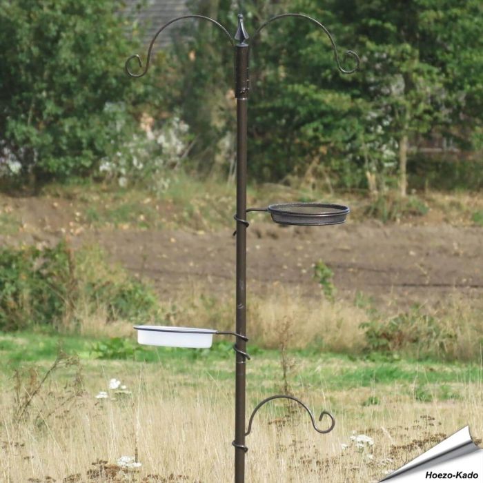 Komplette Futterstation für Wildvögel ✔️ Stabil, wetterfest & leicht zu reinigen ✔️ Ideal für Gartenvögel ➤ jetzt online bestellen bei Alles für Vögel!