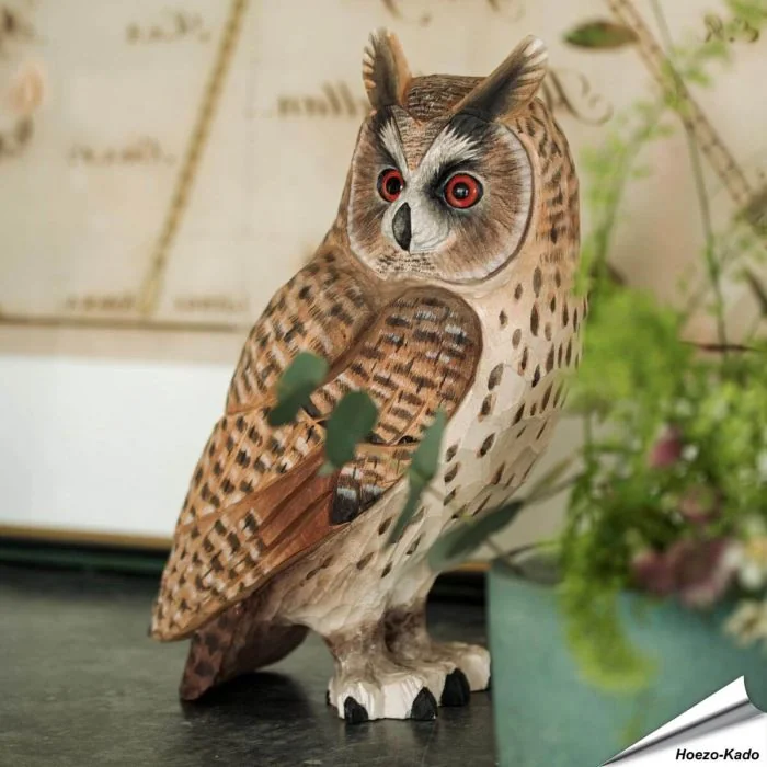 DecoBird - Waldohreule | Handgeschnitzter Holzvogel - Alles für Vögel
