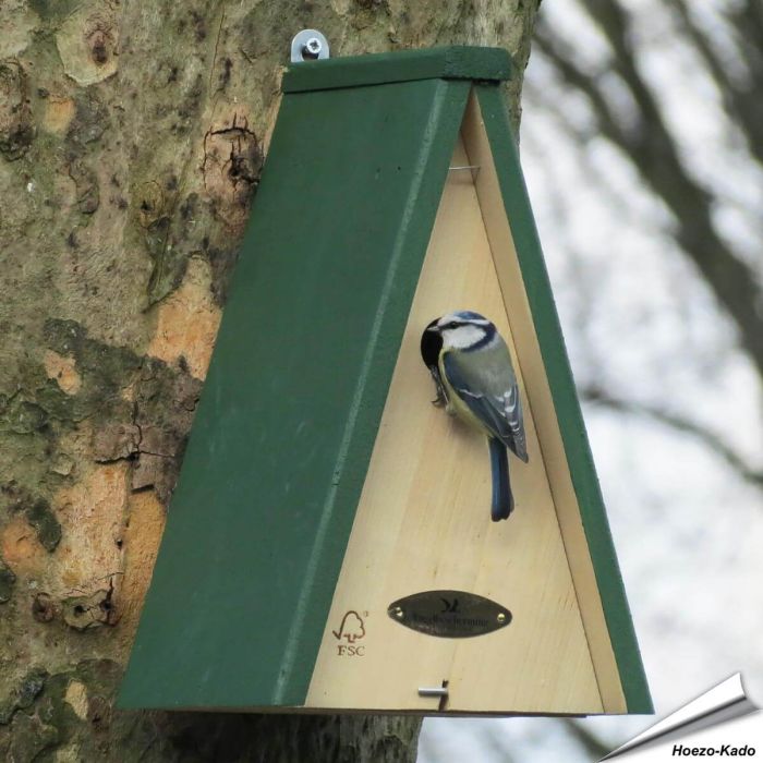 Nistkasten Miami mit einem Einflugloch von 28mm ✔️ Ideal für Blaumeise, Haubenmeise, Sumpfmeise und Tannenmeise ✔️ Gefertigt aus FSC-Holz ✔️ Jetzt online kaufen bei Alles für Vögel