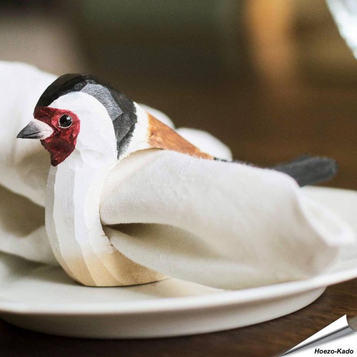 Serviettenring - Stieglitz | Naturgetreu bemalt | Alles für Vögel